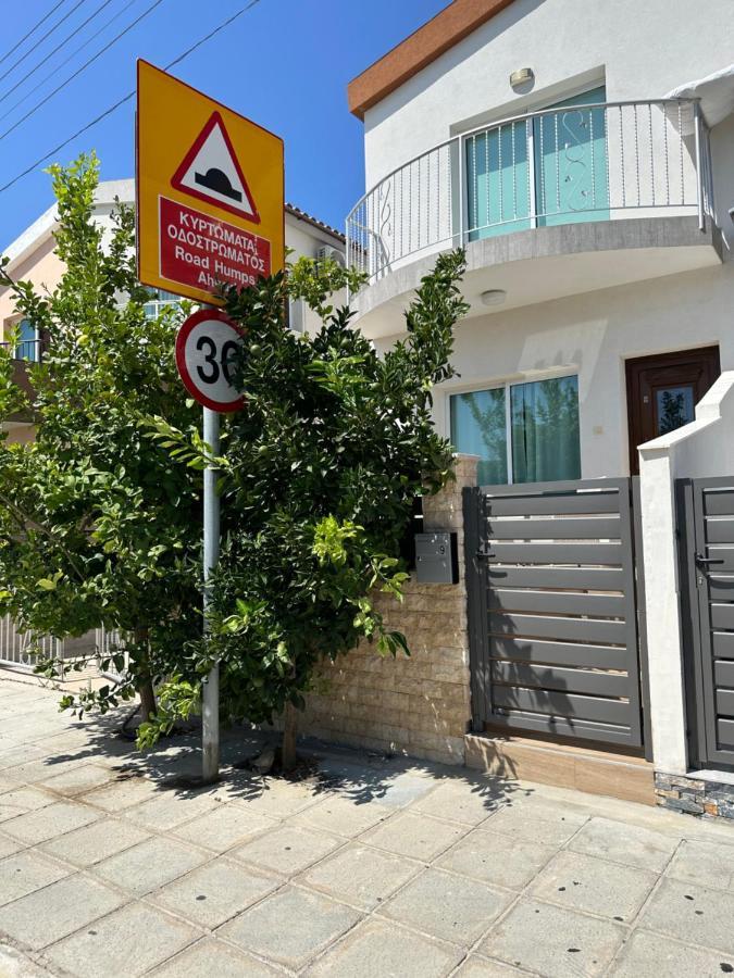 Nanas Vacation House Paphos Buitenkant foto