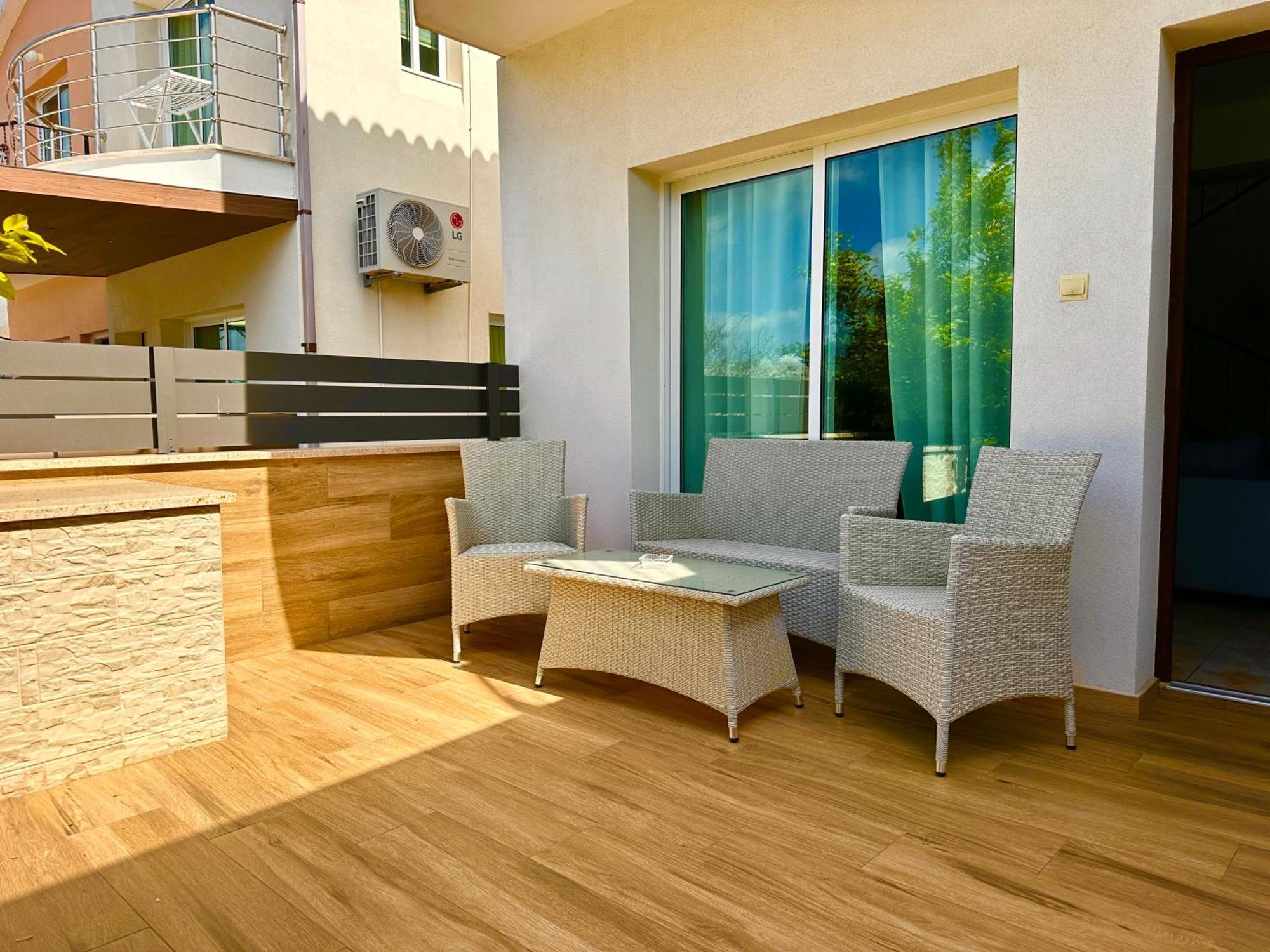 Nanas Vacation House Paphos Buitenkant foto